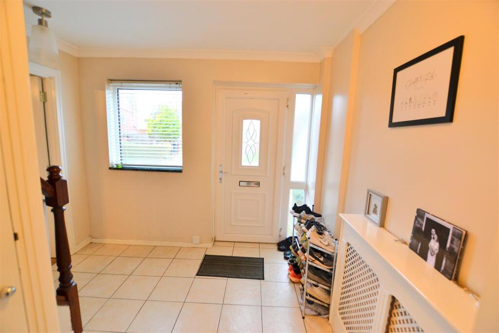 Additional image 5 of Bradshaws, Hatfield