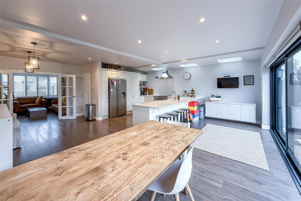 Additional image 4 of Linden Crescent, St. Albans, Hertfordshire, AL1