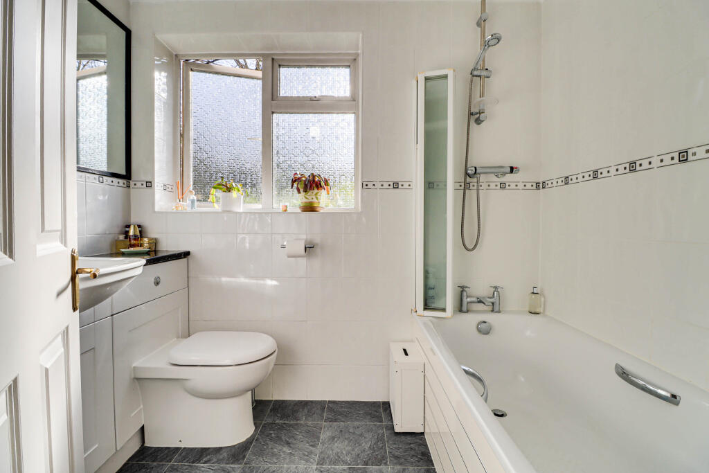 Additional image 9 of Ryecroft Court, St Albans, AL4