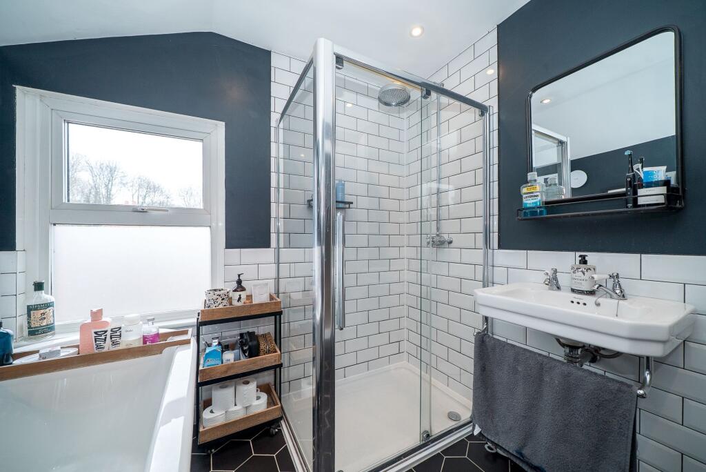 Additional image 12 of High Street, Markyate, AL3