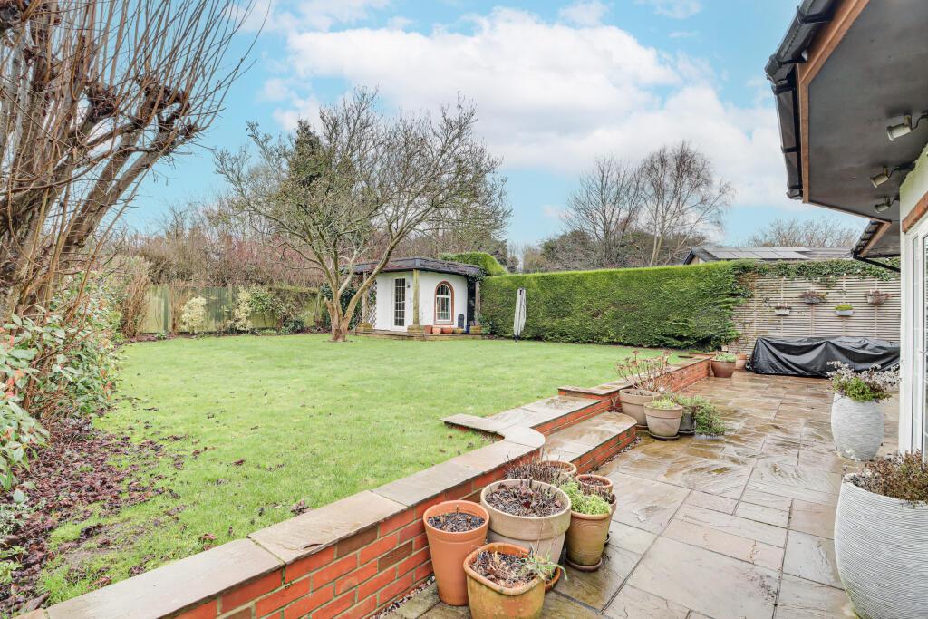 Additional image 20 of Castle Rise, Wheathampstead, Hertfordshire, AL4