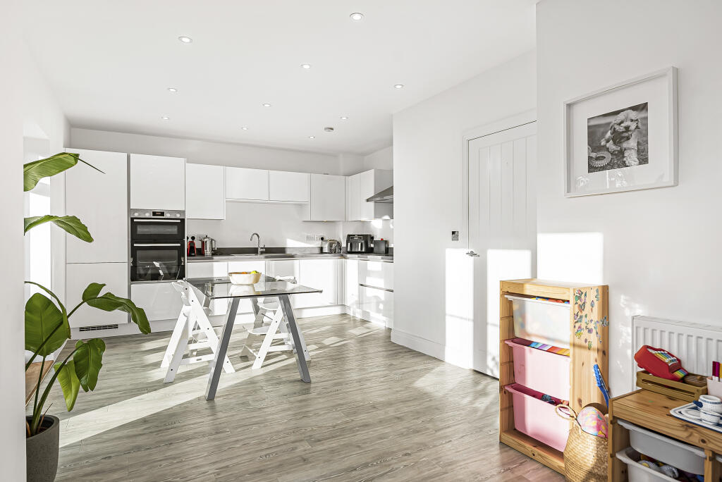 Additional image 28 of The Stables, Pottersheath, AL6