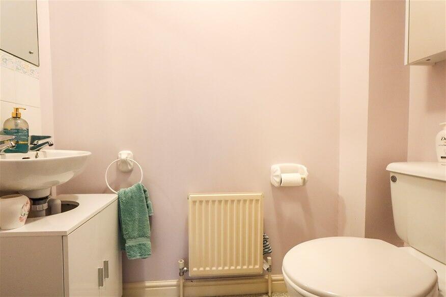 Additional image 7 of Sun Lane, Harpenden, AL5