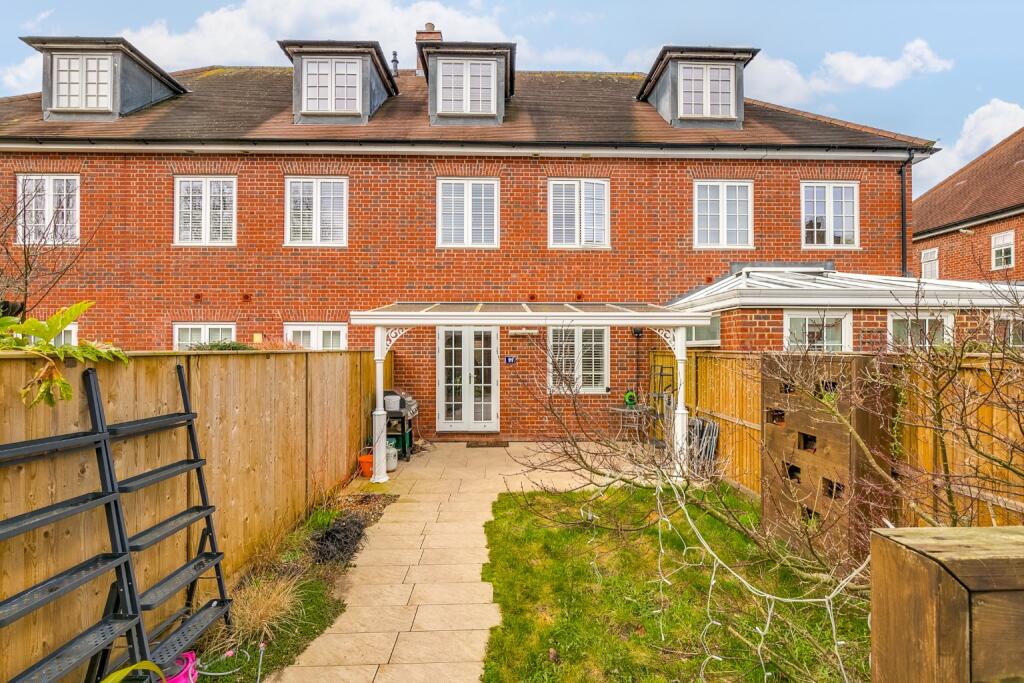 Additional image 16 of Parkway, Welwyn Garden City, Hertfordshire, AL8