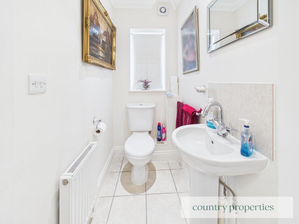 Additional image 8 of Digswell Rise, Welwyn Garden City, AL8