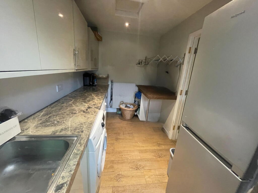 Additional image 25 of Tippendell Lane, St. Albans, AL2 3HL