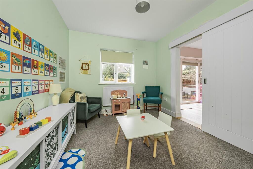 Additional image 7 of Oakwood Road, Bricket Wood, St. Albans