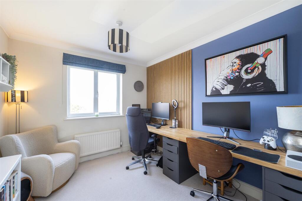 Additional image 7 of Redbourn Lane, Harpenden