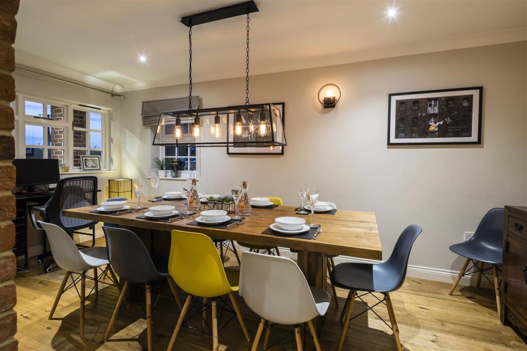 Additional image 3 of Station Road, Brookmans Park