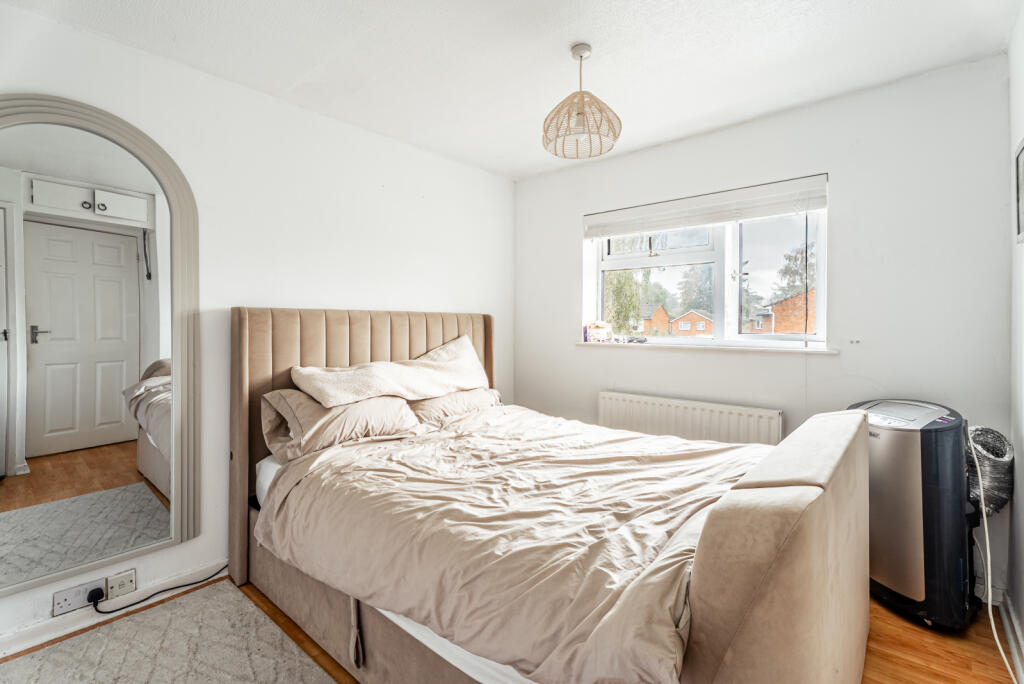 Additional image 6 of Meadway, Colney Heath, St. Albans, Hertfordshire, AL4