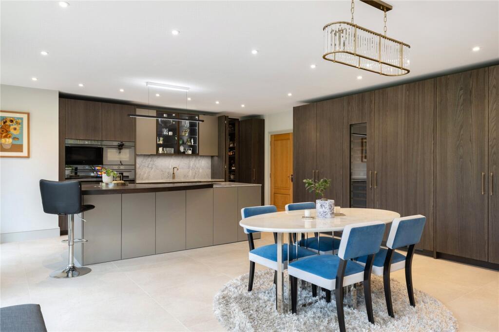 Additional image 7 of Harmer Green Lane, Welwyn, Hertfordshire, AL6