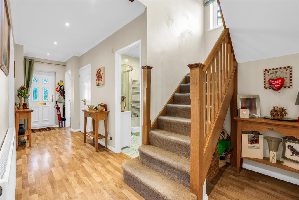 Additional image 4 of St. Ives Close, Welwyn