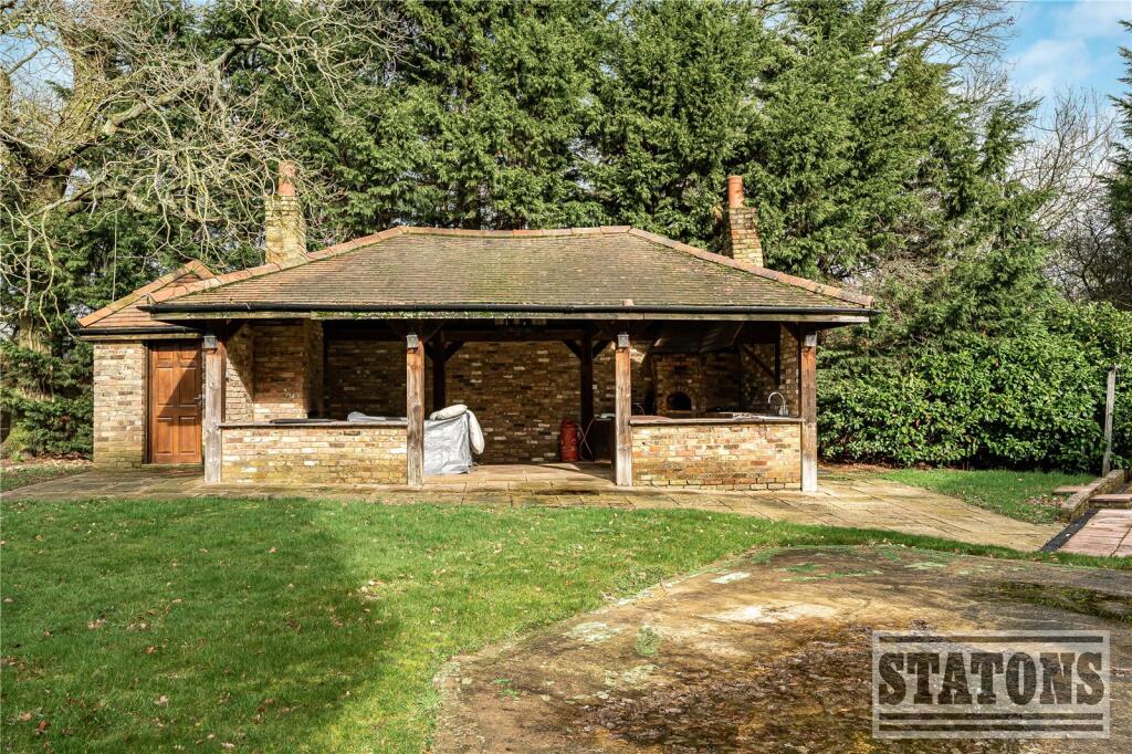 Additional image 36 of Foxes Lane, Welham Green, North Mymms, Hatfield, AL9