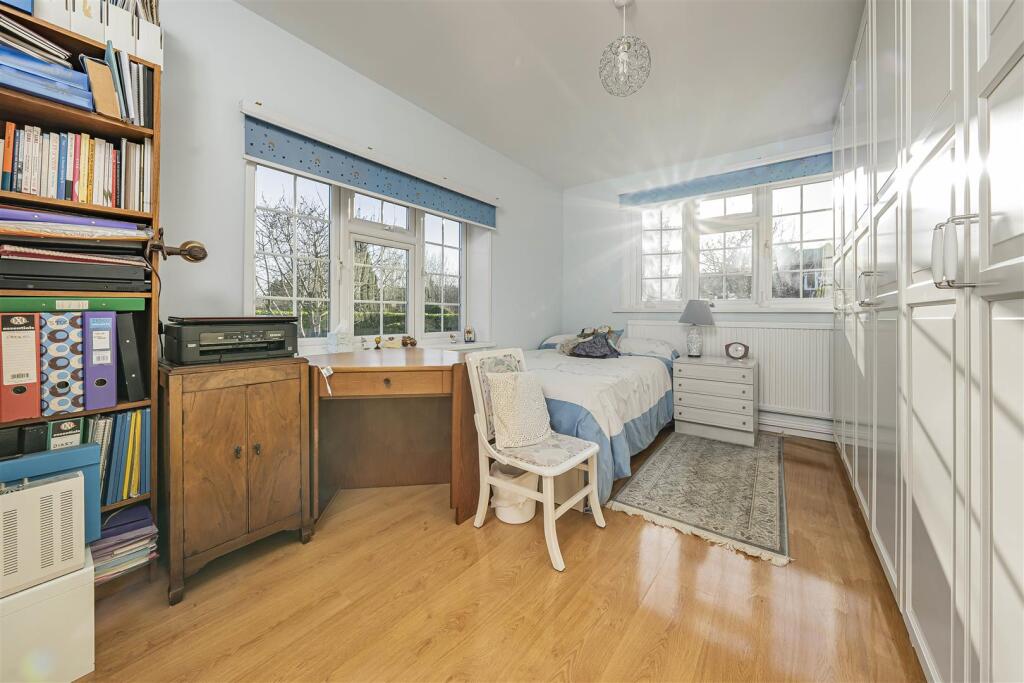 Additional image 7 of Newlyn Close, Bricket Wood, St. Albans