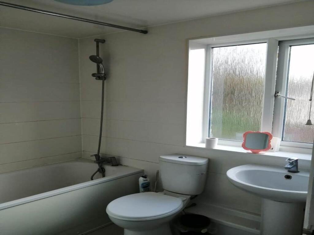 Additional image 6 of Walsingham Close, Hatfield, Hertfordshire