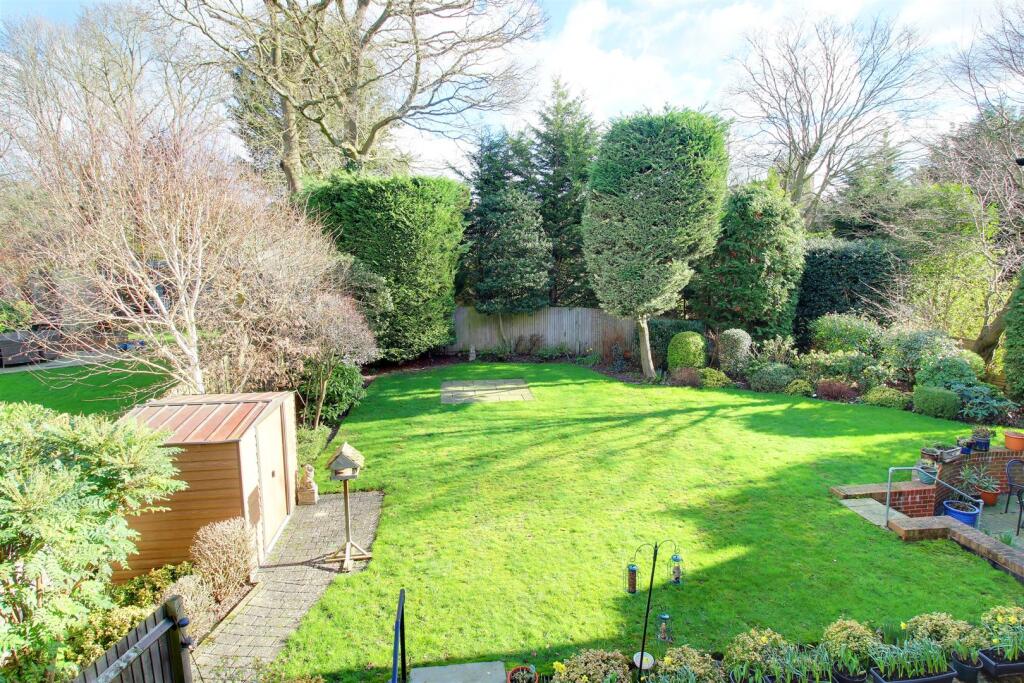 Additional image 4 of Bradmore Way, Brookmans Park