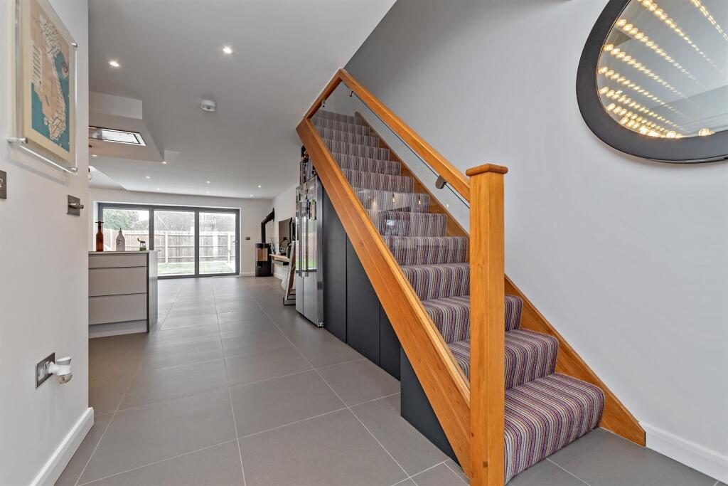 Additional image 13 of Gladeside, St. Albans