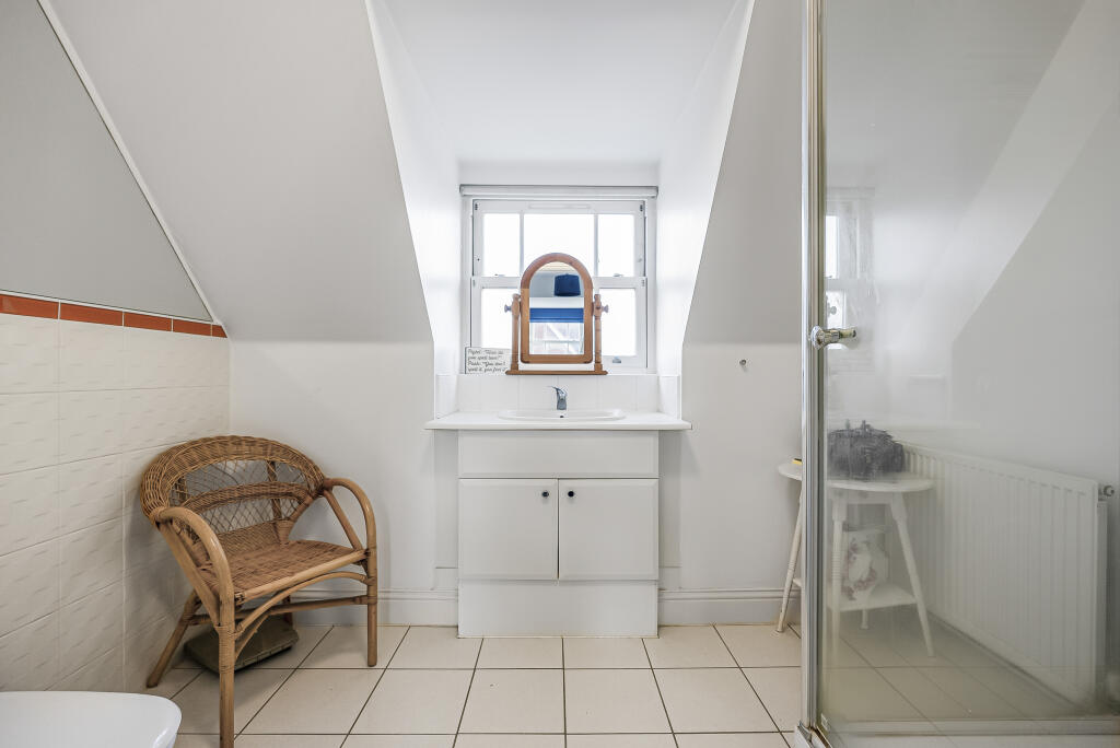 Additional image 20 of Miller Close, Redbourn, AL3