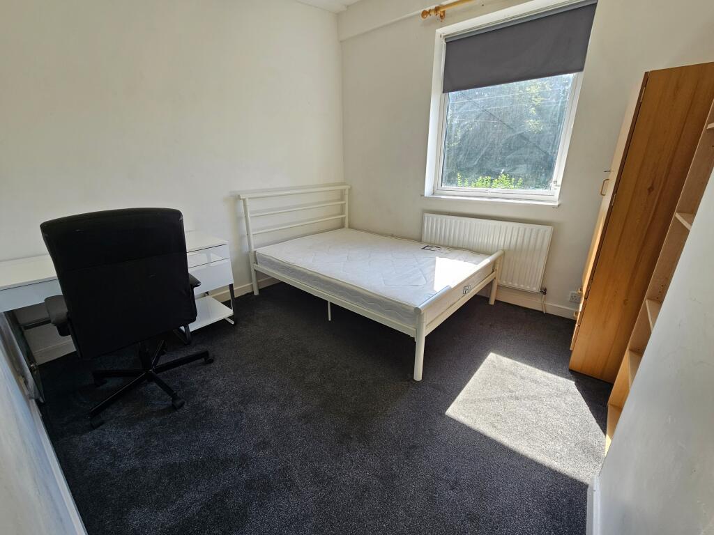 Additional image 3 of Bishops Rise, Hatfield, AL10