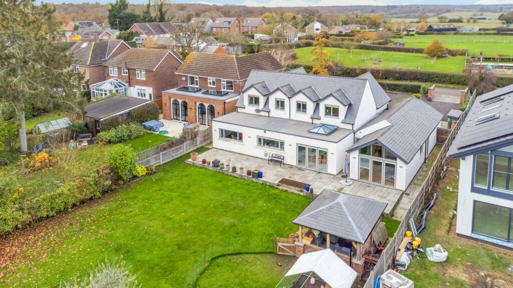 Additional image 27 of Burnham Green Road, Welwyn, Hertfordshire, AL6