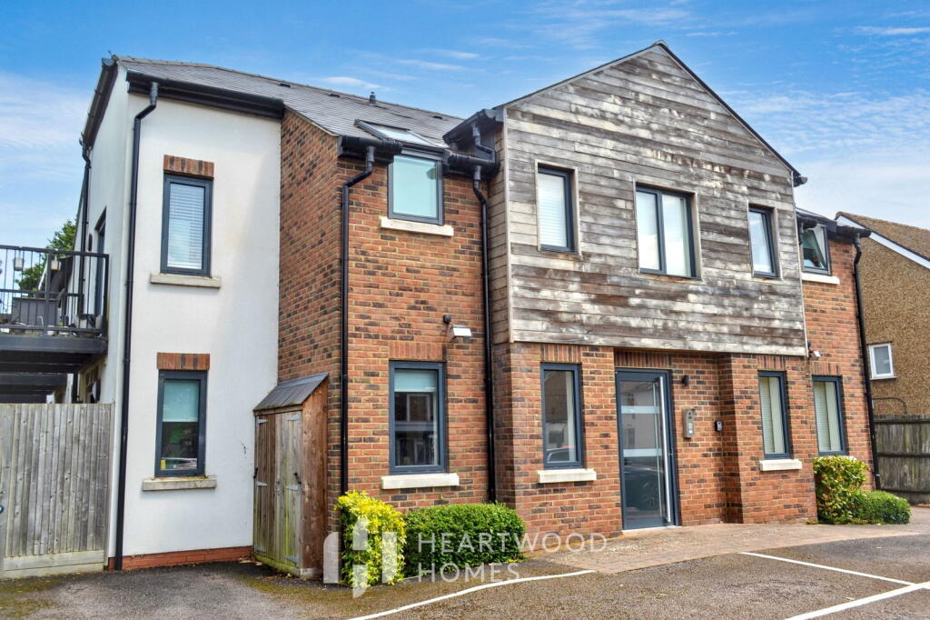 Additional image 8 of Luton Road, Harpenden, AL5 3DU