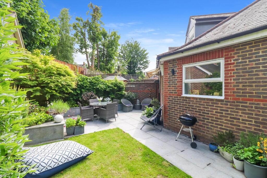 Additional image 12 of Ladysmith Road, St. Albans, Hertfordshire, AL3