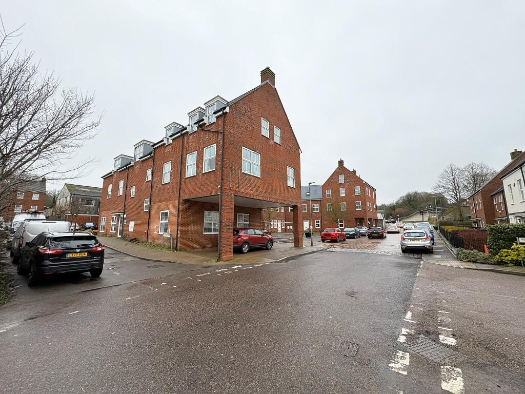 Additional image 4 of Hicks Road, AL3