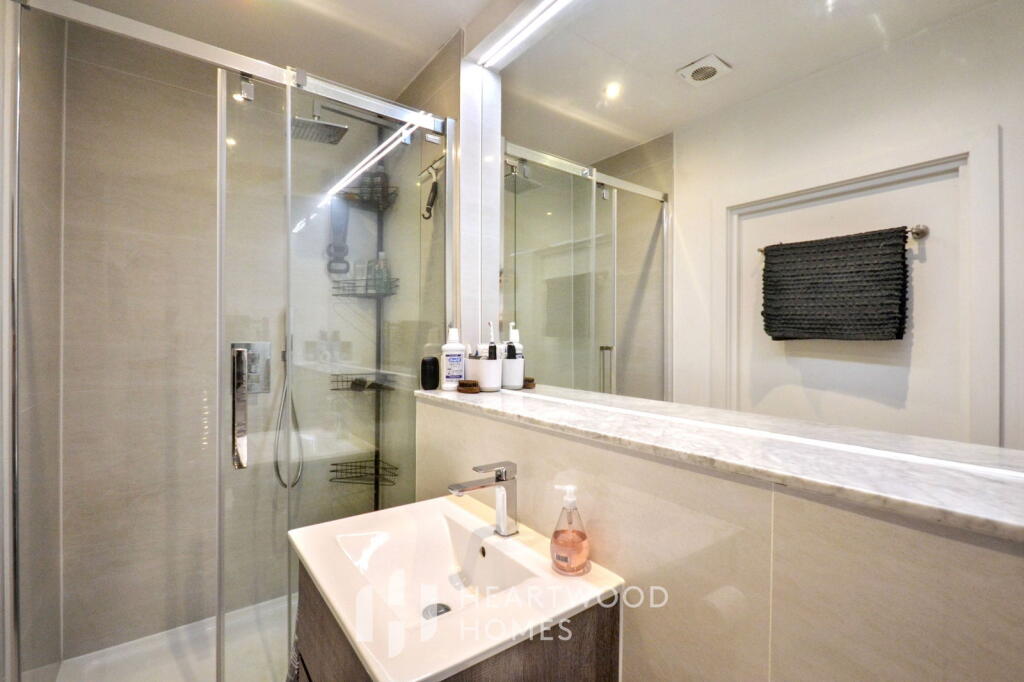 Additional image 7 of Luton Road, Harpenden, AL5 3DU