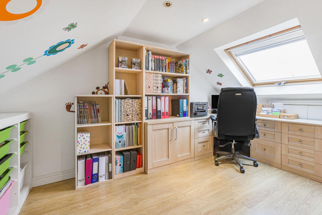 Additional image 17 of Bluebell Way, Hatfield, Hertfordshire, AL10