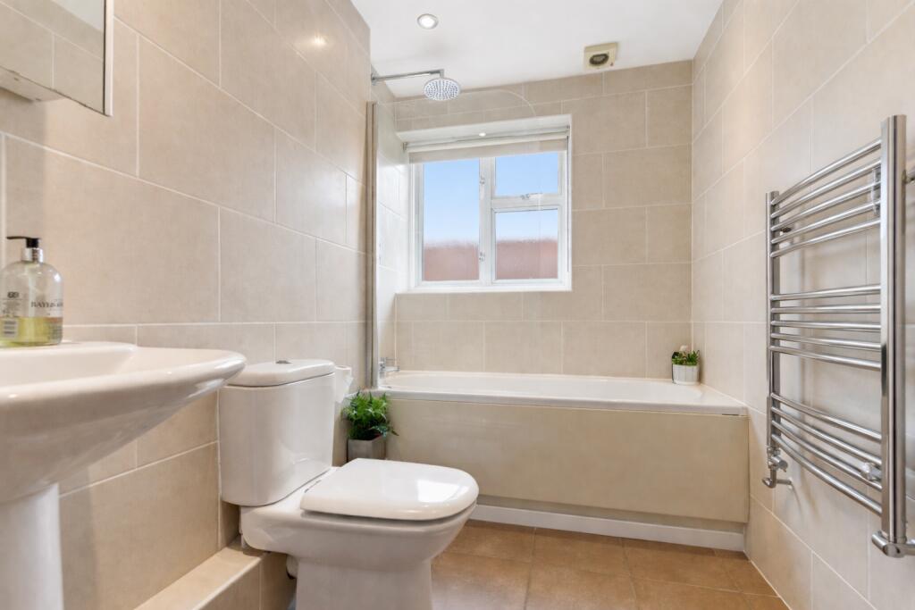 Additional image 10 of Green Oak House, Shenley Lane, London Colney, St. Albans, AL2