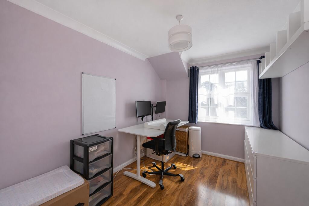 Additional image 8 of Lime Tree Court, Napsbury Park, St. Albans, Hertfordshire, AL2