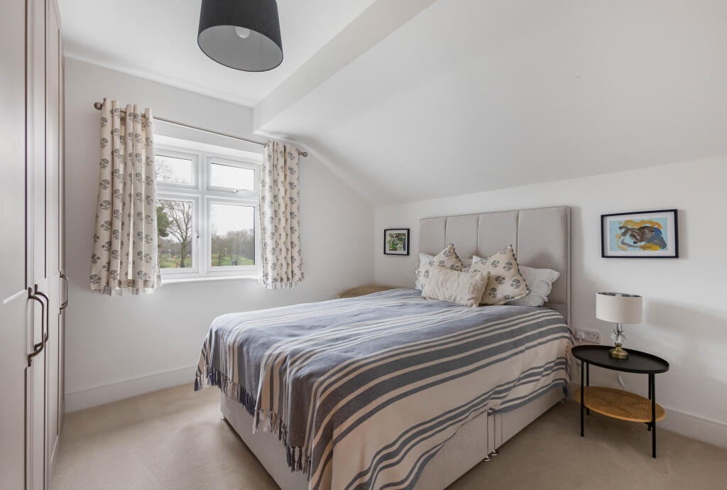 Additional image 5 of Carisbrooke Road, St. Albans, Hertfordshire, AL2