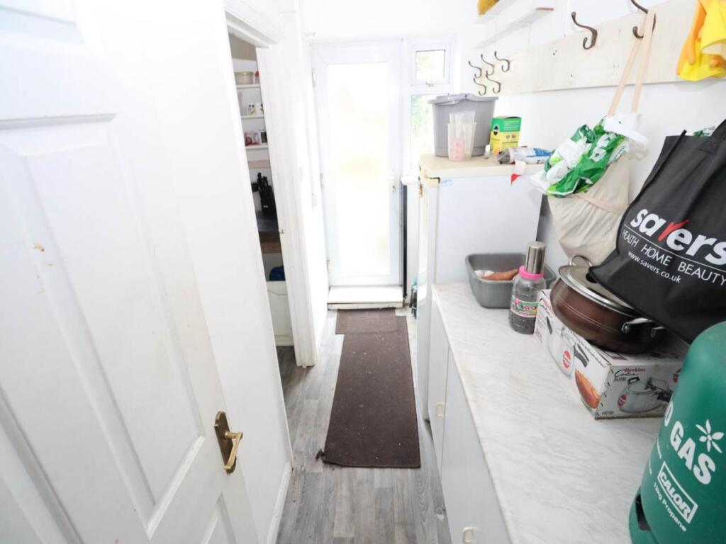 Additional image 4 of Wellfield Road, Hatfield, Hertfordshire