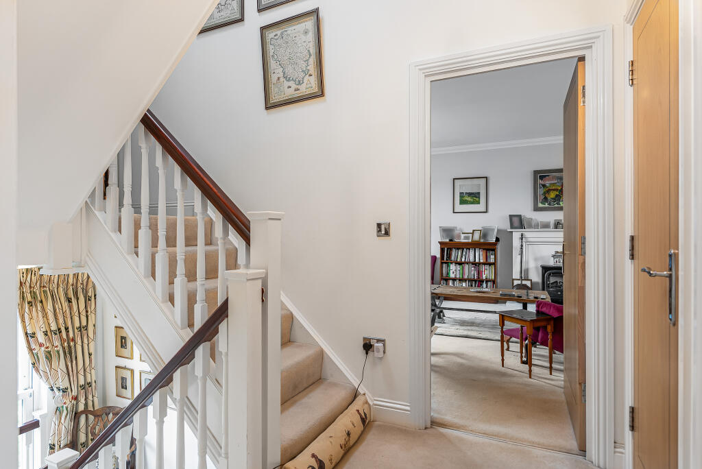 Additional image 21 of Miller Close, Redbourn, AL3