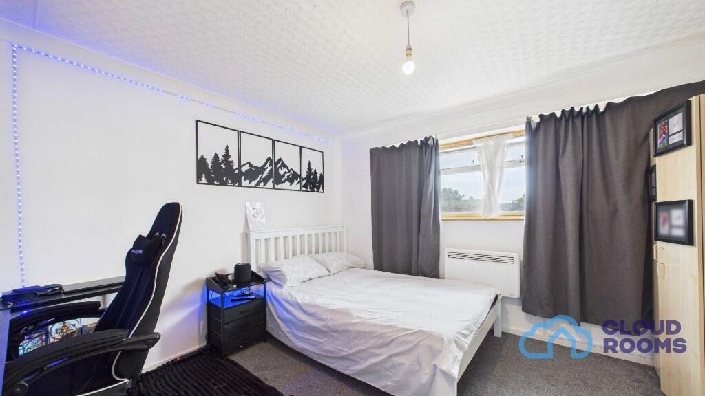 Cedar Road, Hatfield, Hertfordshire, AL10