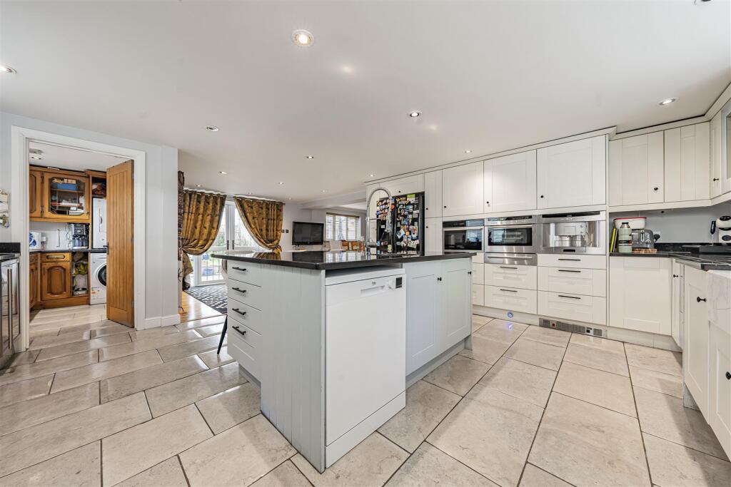 Additional image 6 of Hornbeams, Bricket Wood, St. Albans