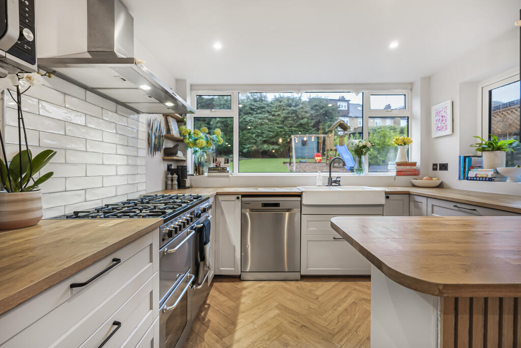 Additional image 3 of Connaught Road, St Albans, AL3