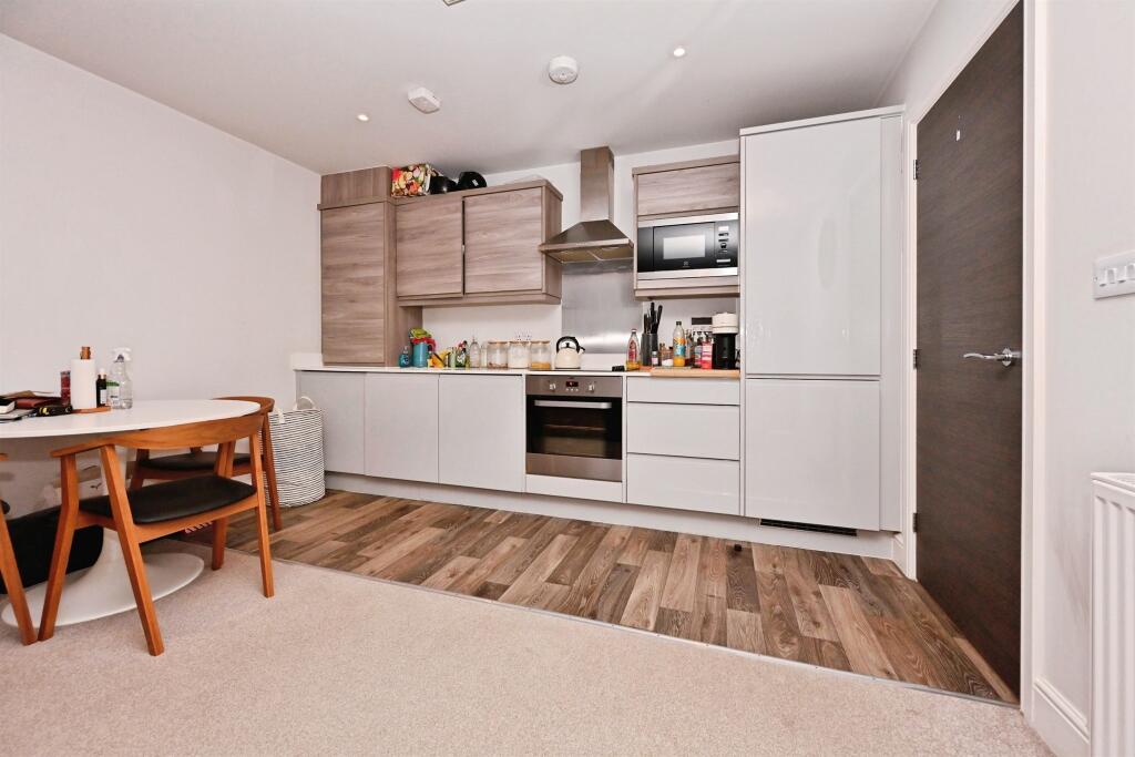 Additional image 9 of Soothouse Spring, St. Albans