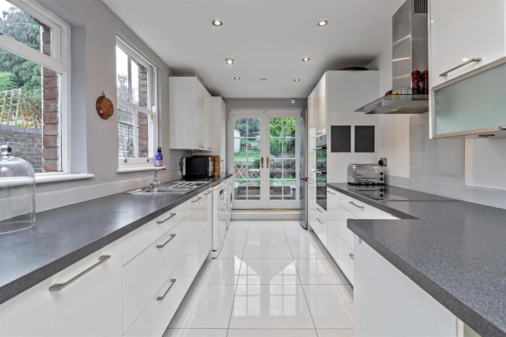 Additional image 20 of Kimberley Road, St. Albans