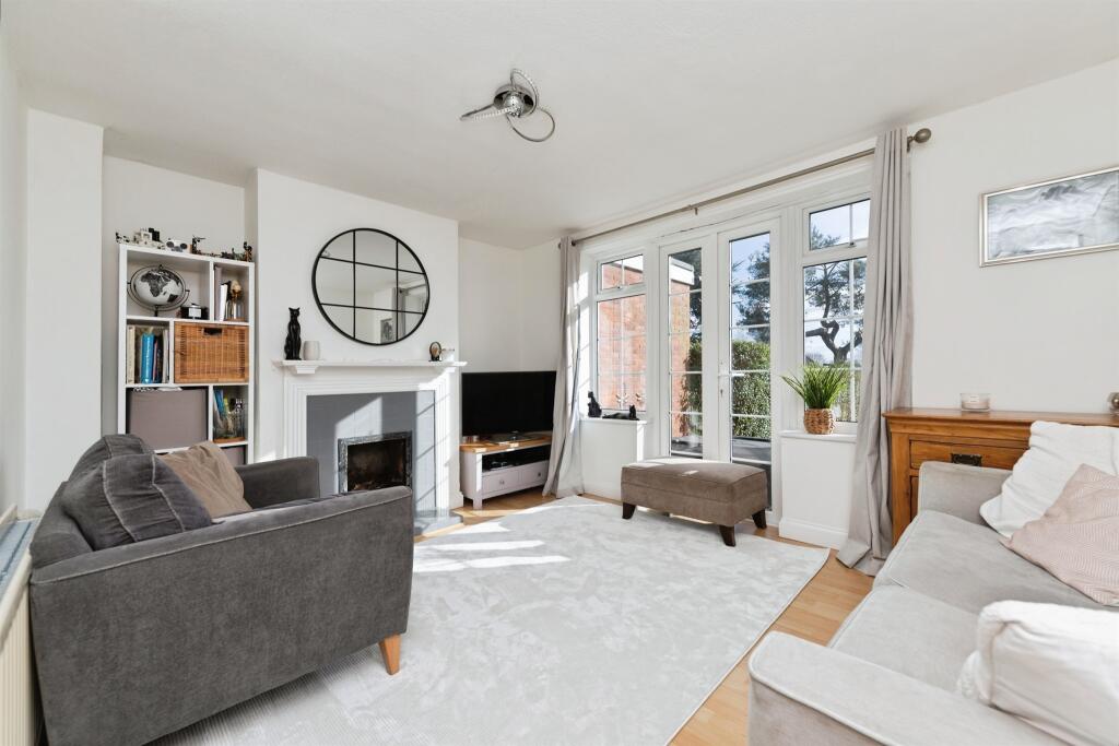 Additional image 26 of Digswell Road, Welwyn Garden City