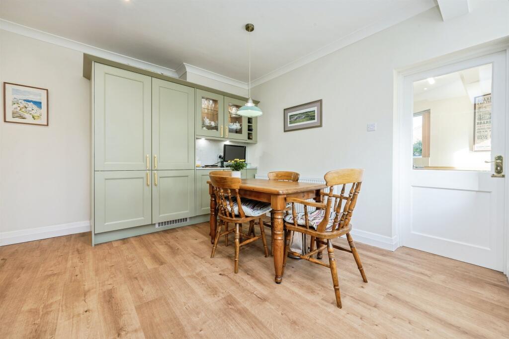 Additional image 11 of Mayflower Road, Park Street, St. Albans