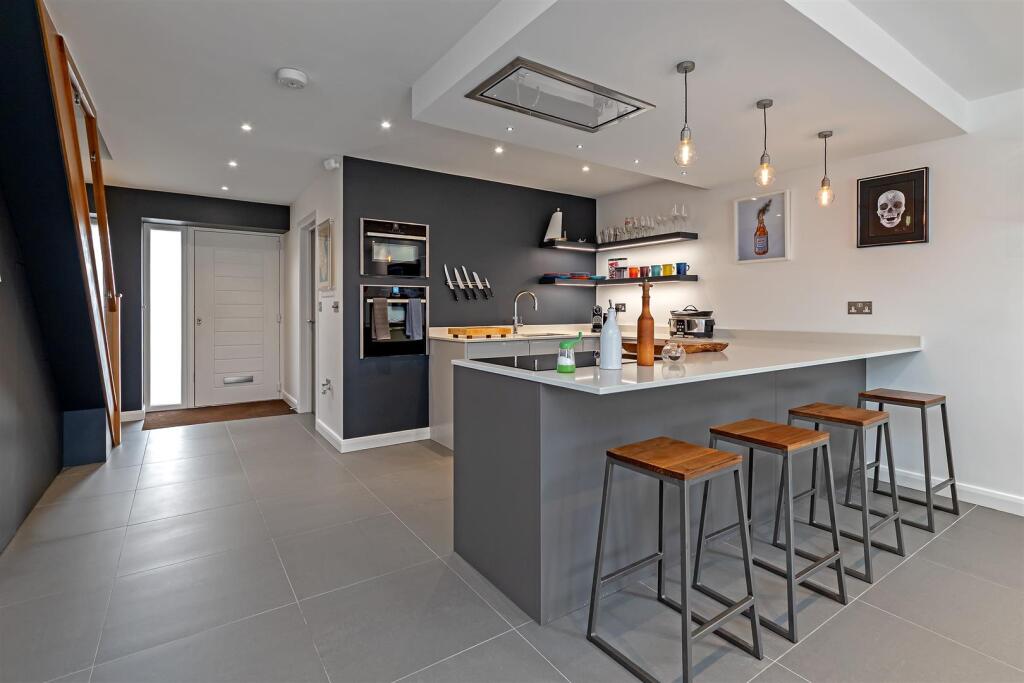 Additional image 30 of Gladeside, St. Albans