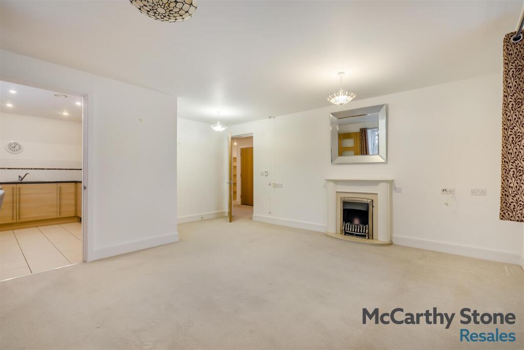 Additional image 30 of Peel Court, College Way, Welwyn Garden City, Hertfordshire, AL8 6DG