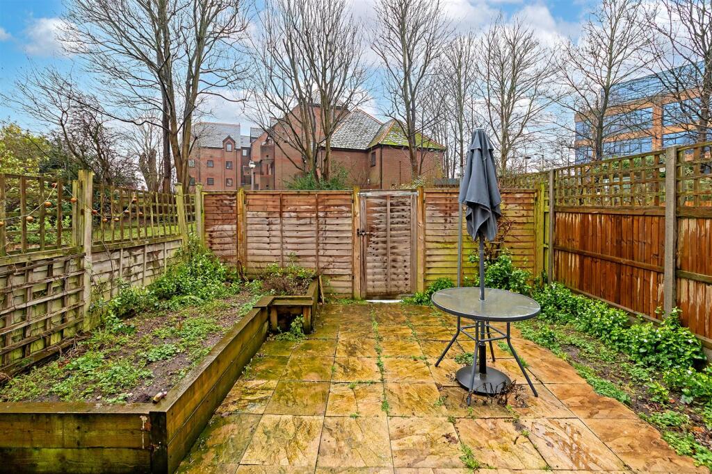 Additional image 8 of Hatfield Road, St. Albans