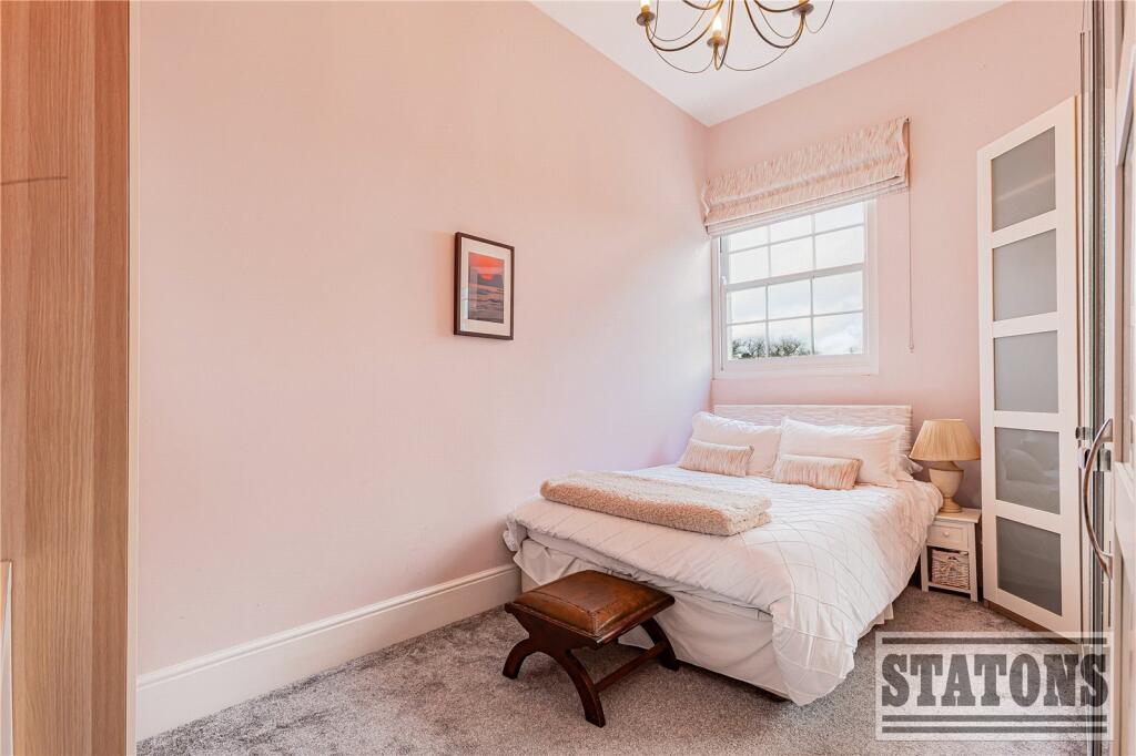 Additional image 24 of Kentish Lane, Brookmans Park, Hertfordshire, AL9