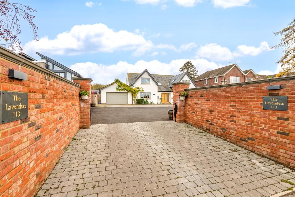 Additional image 28 of Burnham Green Road, Welwyn, Hertfordshire, AL6