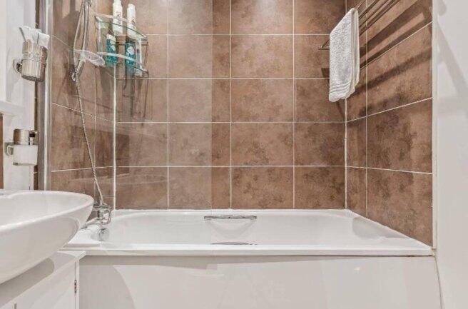 Additional image 23 of 165 Granville Street