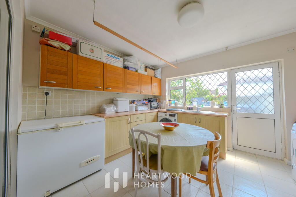 Additional image 8 of Harvey Road, London Colney, St. Albans, AL2 1NA