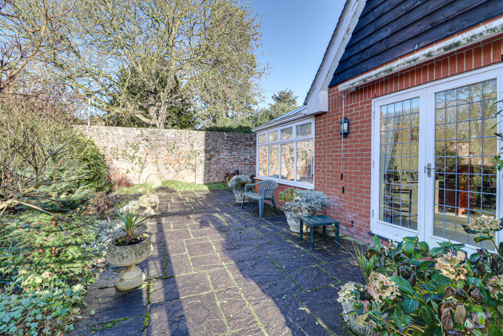 Additional image 33 of Monks Close, Redbourn, St. Albans, AL3