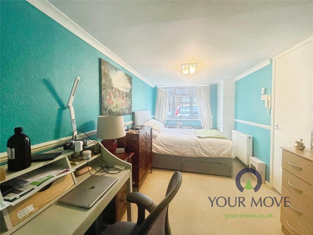 Additional image 5 of Claremont, Bricket Wood, St. Albans, Hertfordshire, AL2